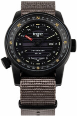 Traser P68 Pathfinder Solar Gray 111400 (+ 2 bracelets de rechange)