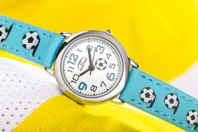 Bentime 001-9BA-5067K (motif footballistique)