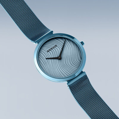 Bering Charity2 18132 (+ ours en peluche)