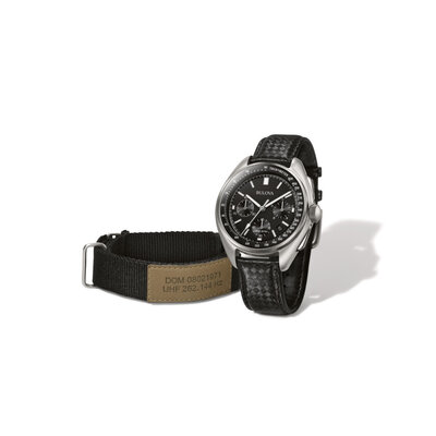 Bulova Lunar Pilot Quartz Chronograph 96B251 Special Edition (+ bracelet de rechange)