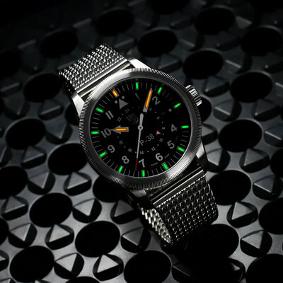 Luminox Air XA.9522 P-38 Lightning