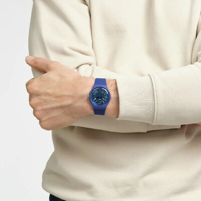 Swatch Love To Go Around SO29N107