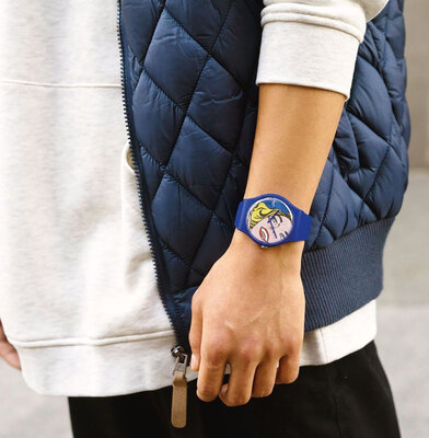 Swatch Girl By Roy Lichtenstein SUOZ352
