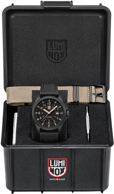 Luminox Land Atacama Field Urban XL.1970.SET (+ bracelet de rechange)