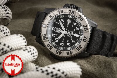 Luminox Mil Spec Inspired XL.3351.1.SET (+ bracelet de rechange)