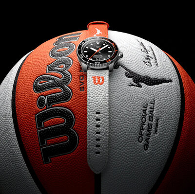 Tissot Seastar 1000 Wilson WNBA Automatic 80 T120.807.17.051.00 (+ bracelet de rechange)