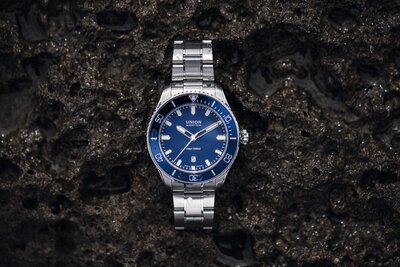 Union Glashütte Belisar Date Sport D009.907.11.047.00 (+ bracelet de rechange)