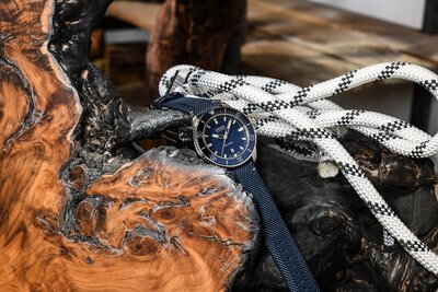 Union Glashütte Belisar Date Sport D009.907.11.047.00 (+ bracelet de rechange)