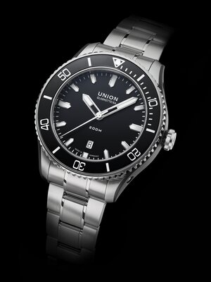 Union Glashütte Belisar Date Sport D009.907.11.057.00 (+ bracelet de rechange)
