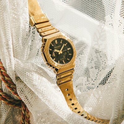 Casio G-Shock Original GM-2100YMG-9AER Fine Metallic Series