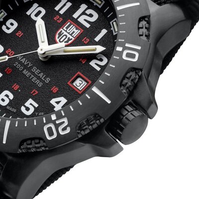 Luminox Navy Seal 4230 Series XS.4231.SET (+ bracelet de rechange)