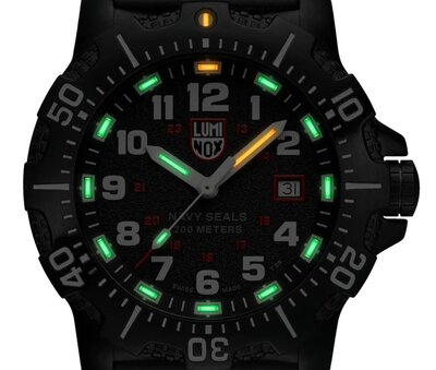 Luminox Navy Seal 4230 Series XS.4231.SET (+ bracelet de rechange)