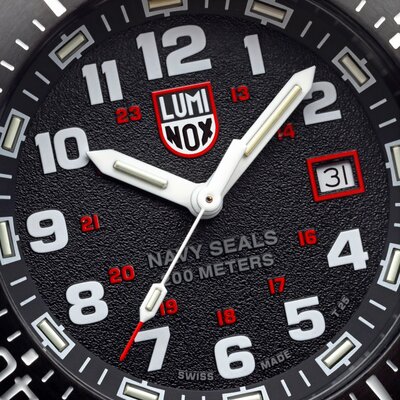 Luminox Navy Seal 4230 Series XS.4231.SET (+ bracelet de rechange)