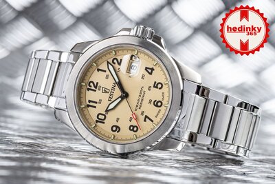 Festina Swiss Made Field 20081/1 (+ 2 bracelets de rechange)