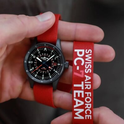 Fortis Flieger F-43 Triple-GMT Automatic COSC Chronometer F4260004 Limited Edition 100pcs (+ bracelet de rechange)