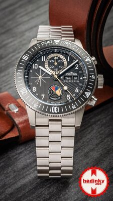 Fortis Novonaut N-42 Automatic Chronographe Amadee-24 F2040016 Limited Edition 100pcs (+ bracelet de rechange)