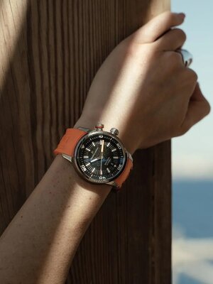Maurice Lacroix Pontos S Diver Automatic PT6248-SS00L-330-J (+ bracelet de rechange)