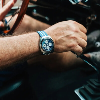 Bulova Archive Series Shelby Bullhead Racer Quartz Chronograph 98B452 Limited Edition 7500pcs