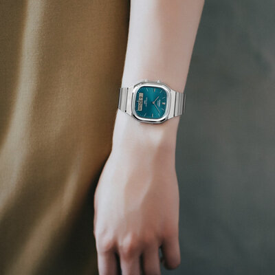 Casio Vintage AQ-240E-3AEF