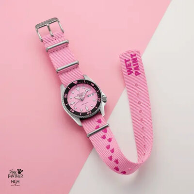 Seiko 5 Sports Automatic SRPM07K1 Pink Panther Limited Edition 9999pcs (+ bracelet de rechange)