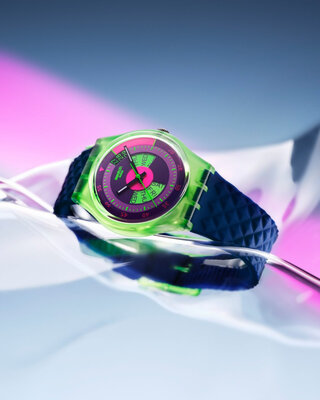 Swatch Neon Skychart SO28G704