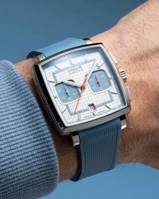 Union Glashütte Averin Chronograph D015.527.17.011.02 (+ bracelet de rechange)
