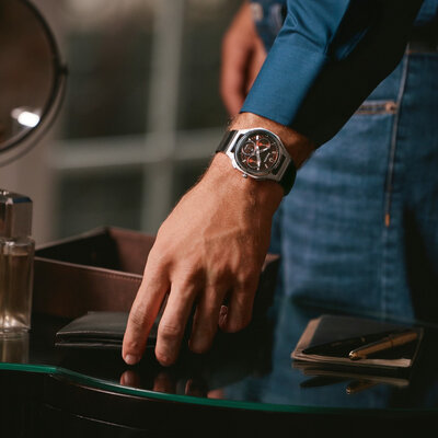 Bulova Curv Quartz 96K117 (+ bracelet de rechange)