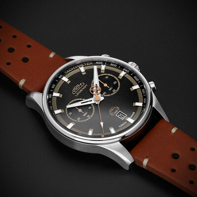 Prim Legendy 2026 Quartz W91P.13279.D (+ náhradní řemínek) Limited Edition 100pcs