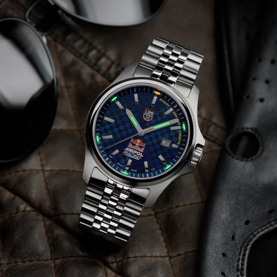 Luminox Land Atacama Field XL.2523.ARB.N Red Bull Ampol Racing Limited Edition 300pcs