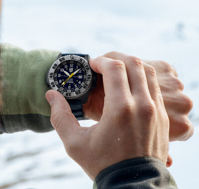 Luminox MIL-SPEC XL.3355.SET (+ bracelet de rechange)