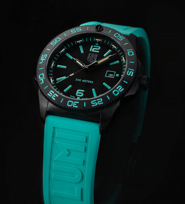 Luminox Sea XS.3124.N.SET Pacific Diver (+ bracelet de rechange) Limited Edition 777pcs