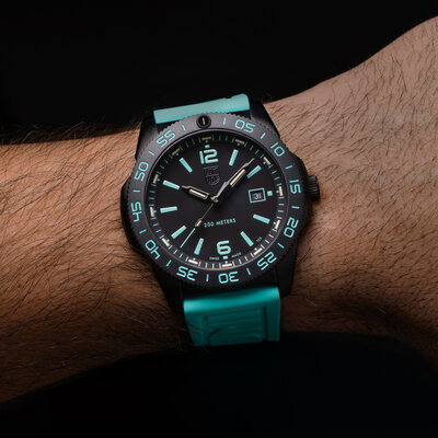 Luminox Sea XS.3124.N.SET Pacific Diver (+ bracelet de rechange) Limited Edition 777pcs