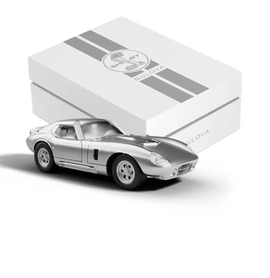 Bulova Archive Series "Shelby" Racer Chronograph Quartz 96K118 Limited Edition 9999pcs (+ bracelet de rechange)