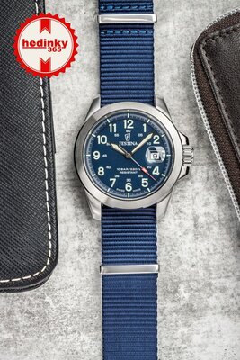 Festina Swiss Made Field 20081/2 (+ 2 bracelets de rechange)